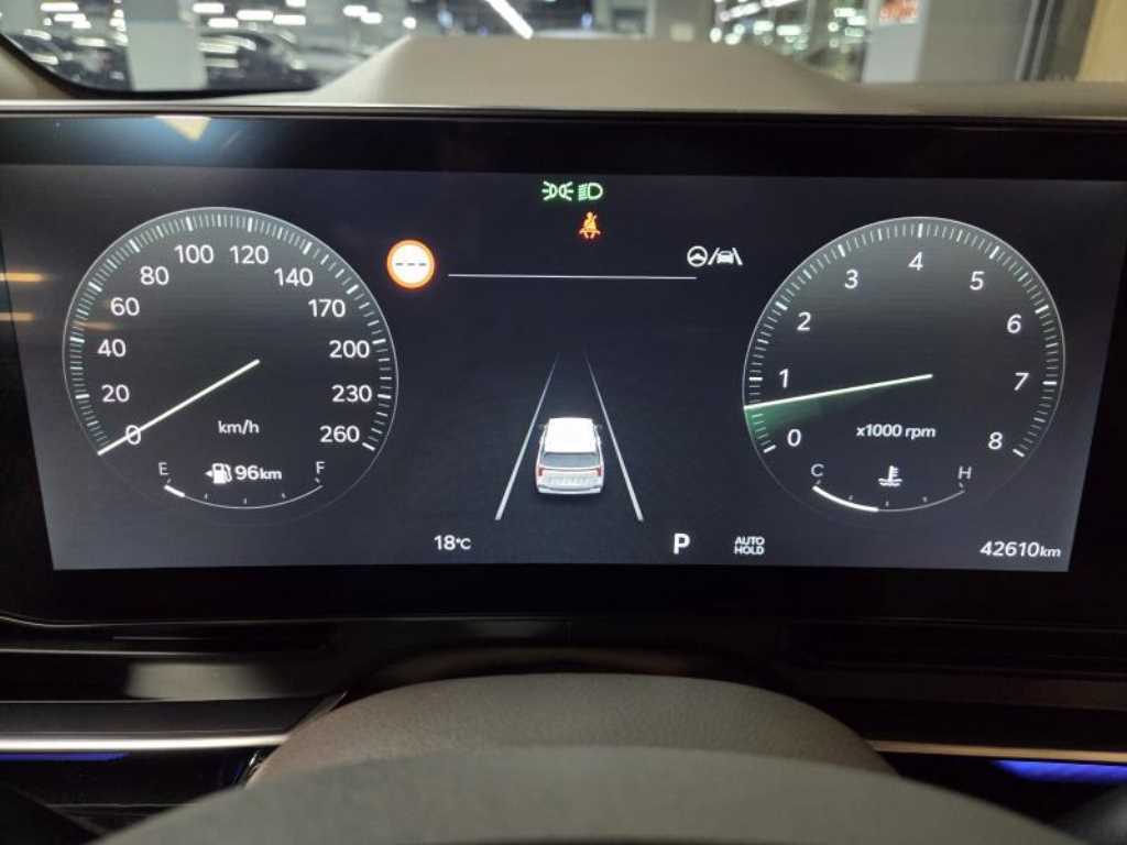 Kia Carnival — photo 11