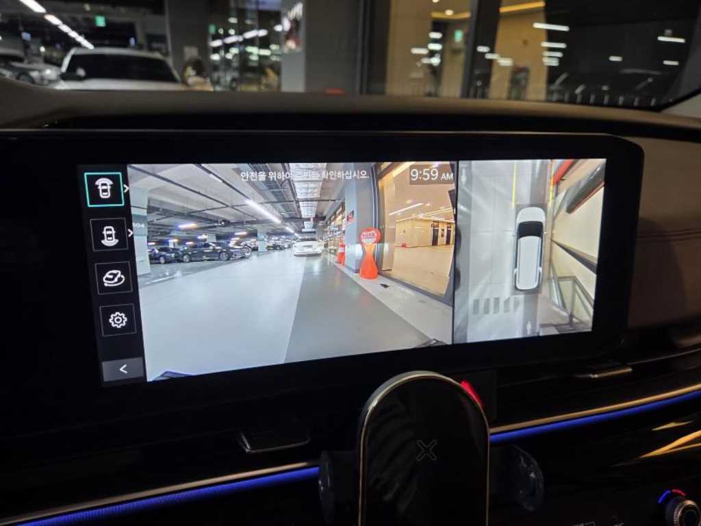 Kia Carnival — photo 15