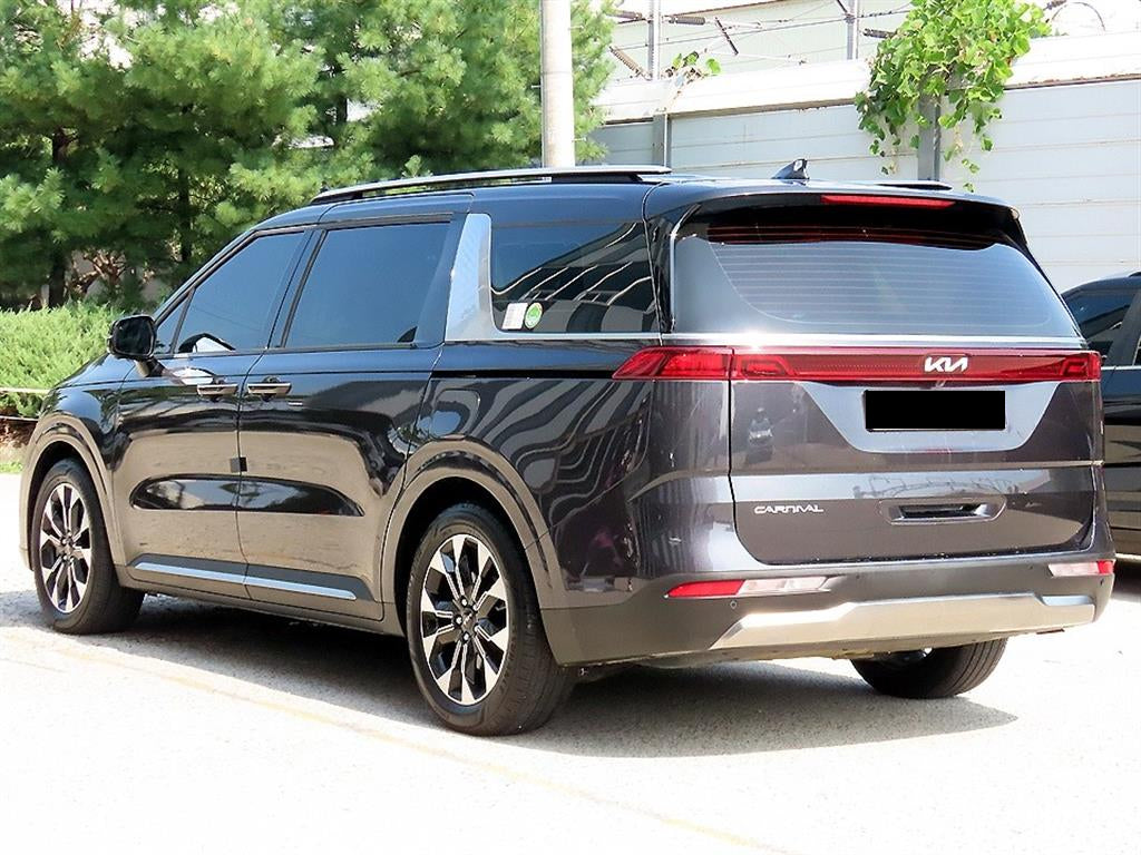 Kia Carnival — photo 03