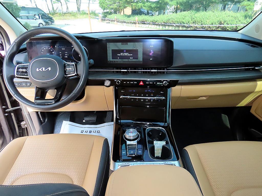 Kia Carnival — photo 07