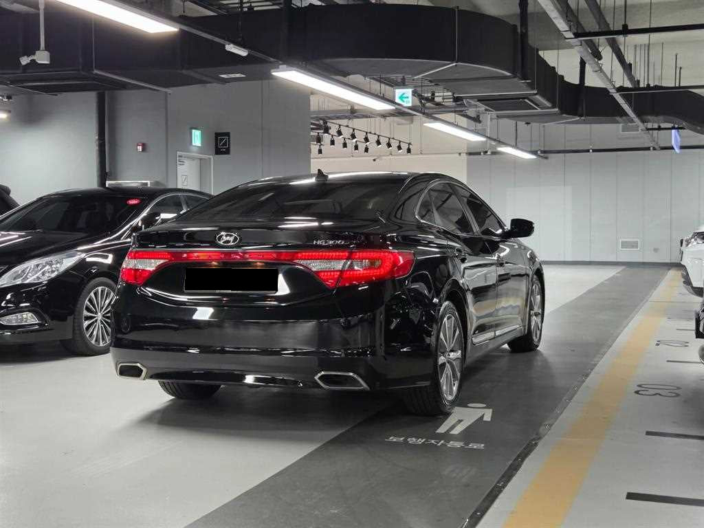 Hyundai Grandeur — photo 04