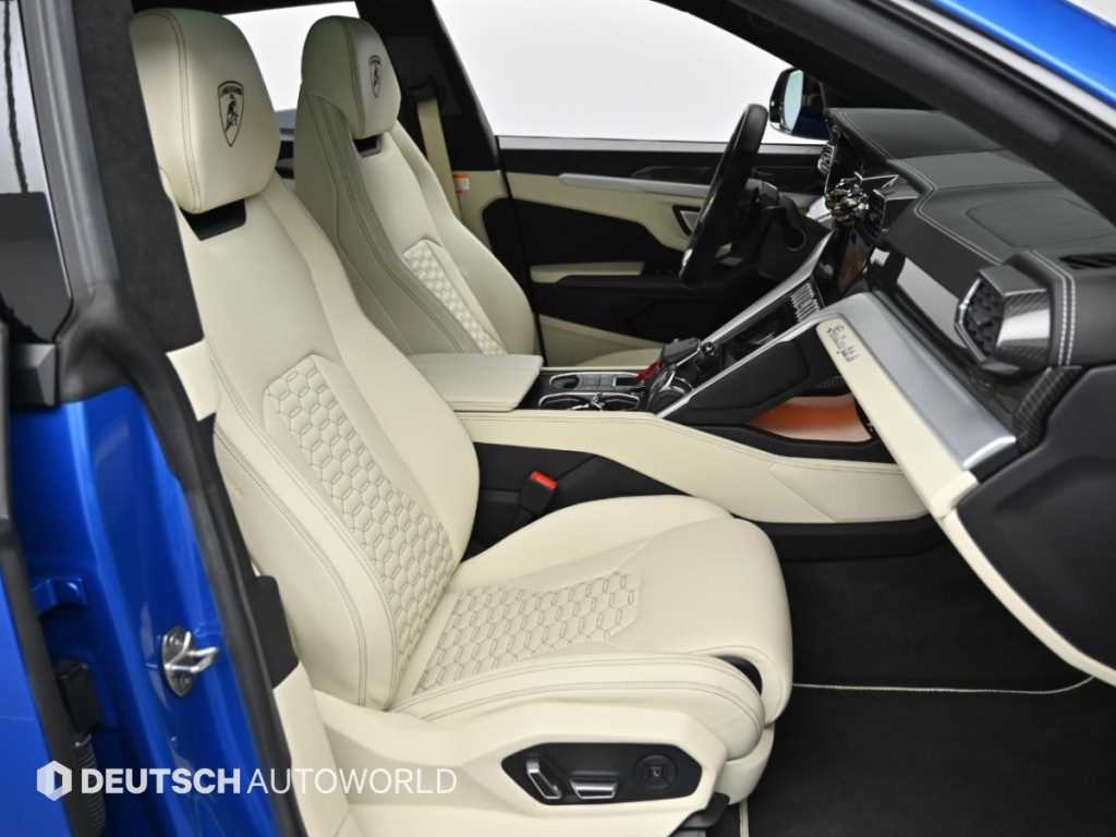Lamborghini Urus — photo 10