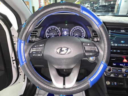 Hyundai Avante — photo 09