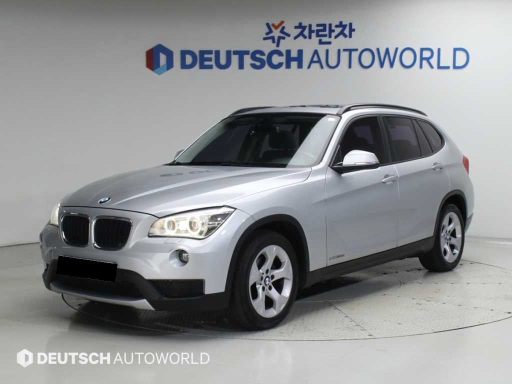 BMW X1 — photo 01