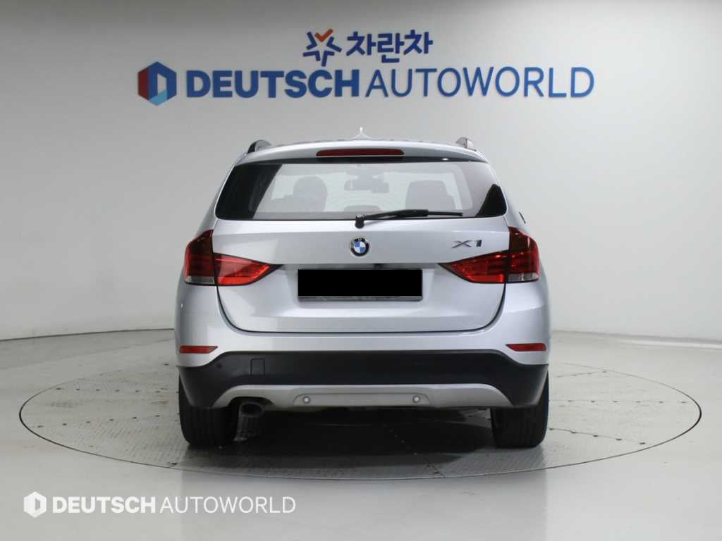 BMW X1 — photo 04