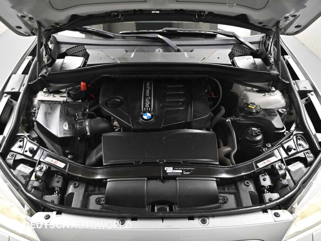 BMW X1 — photo 06