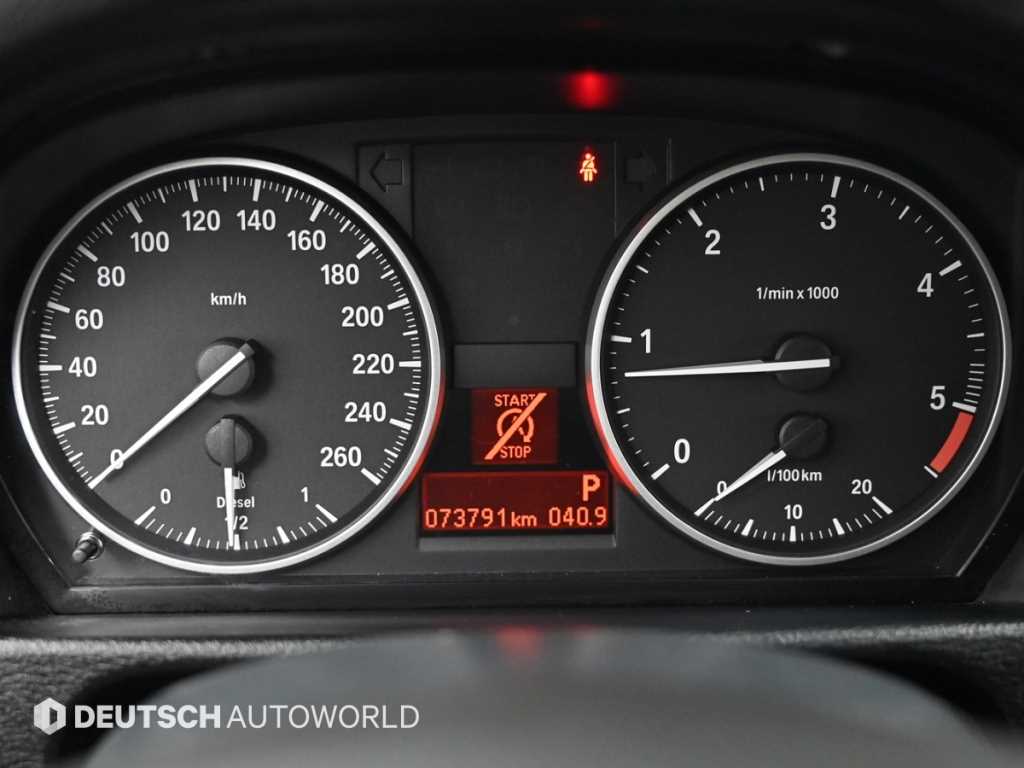 BMW X1 — photo 08