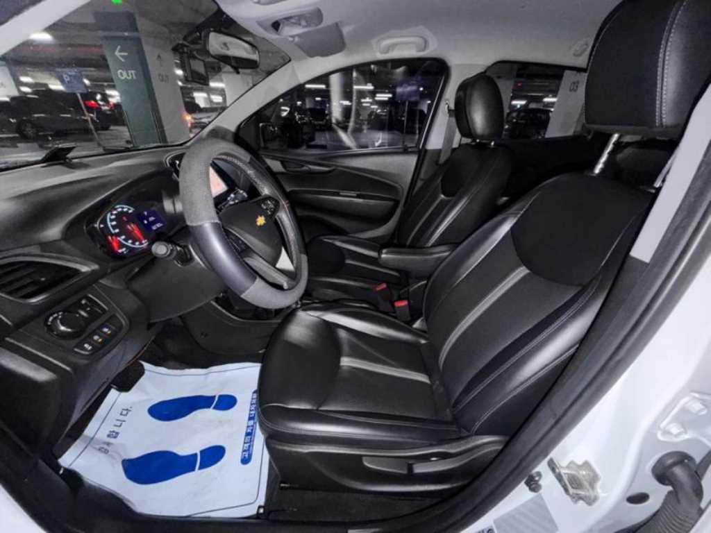 CHEVROLET Spark — photo 06