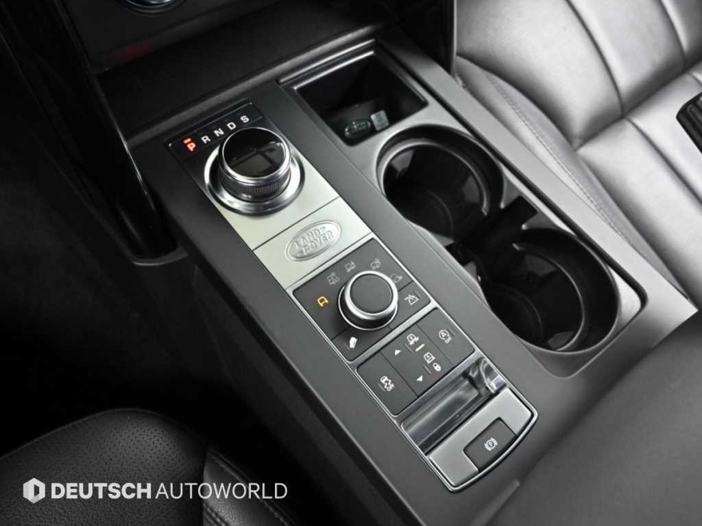 Land Rover Discovery — photo 09