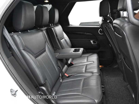 Land Rover Discovery — photo 12