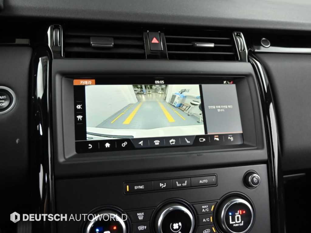 Land Rover Discovery — photo 15
