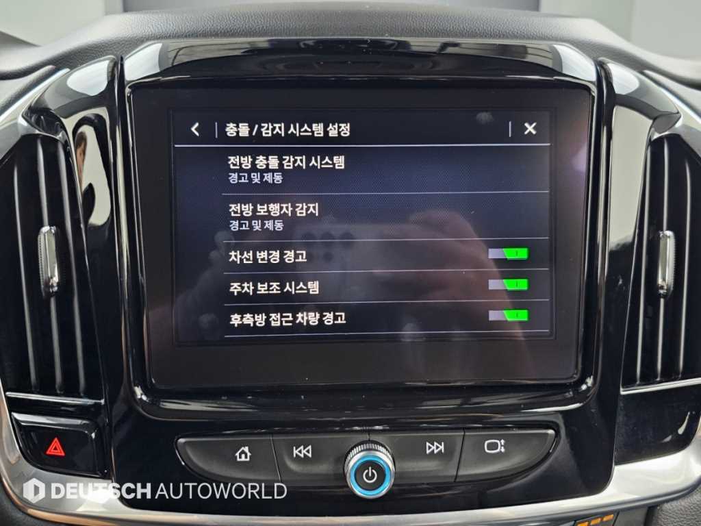 CHEVROLET Traverse — photo 18