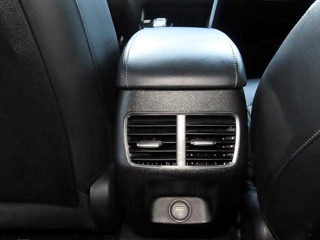 Hyundai Sonata — photo 18