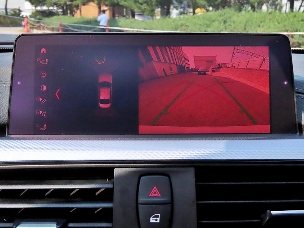 BMW 3-Series — photo 15