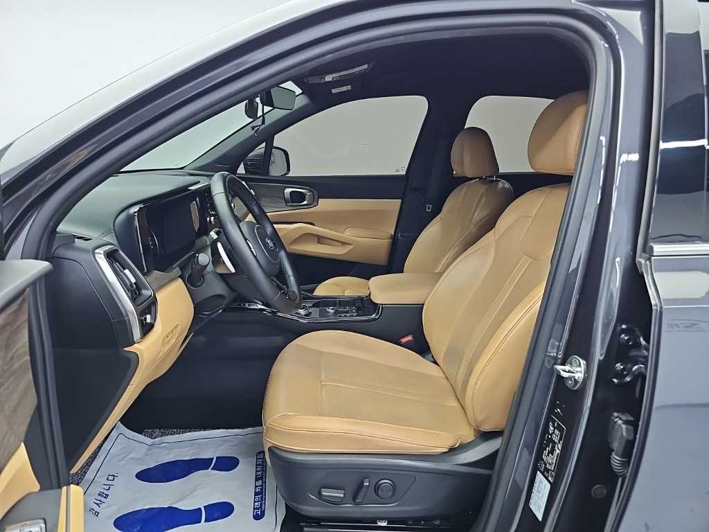 Kia Sorento — photo 11