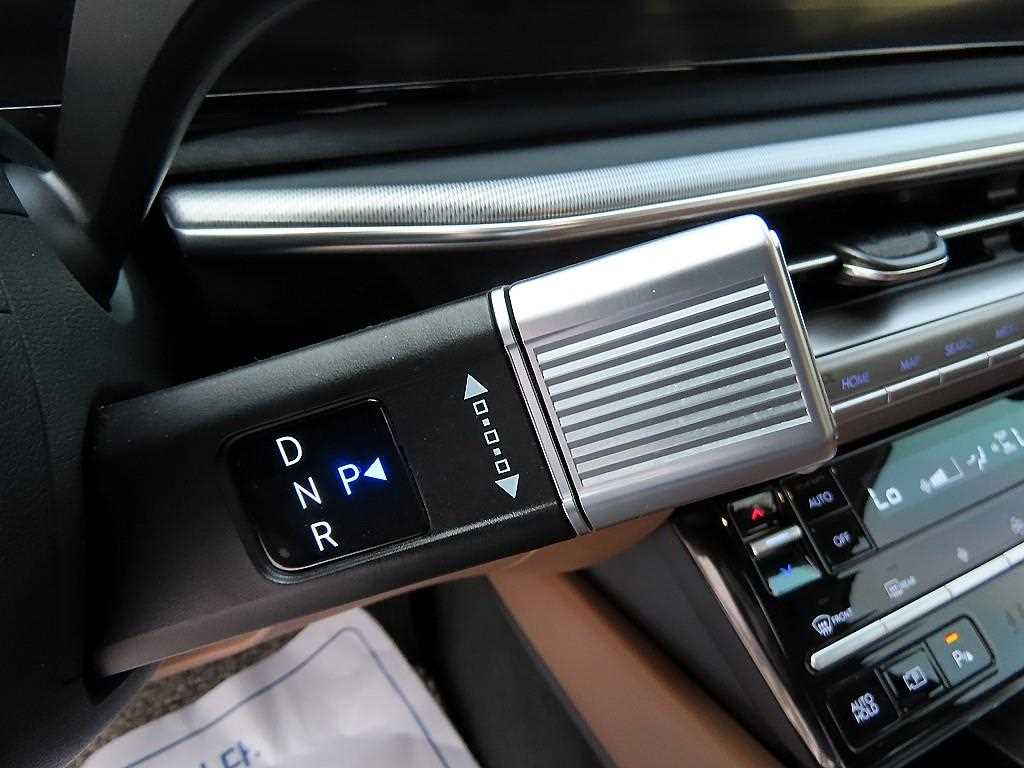 Hyundai Grandeur — photo 10