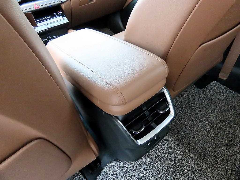 Hyundai Grandeur — photo 16