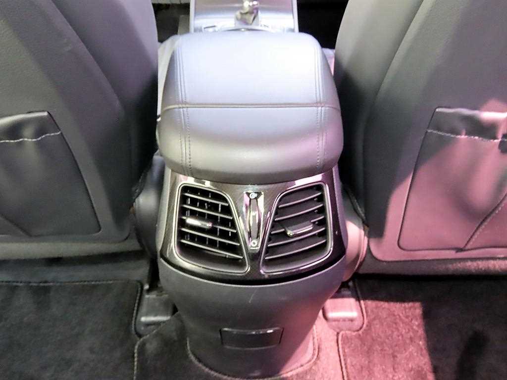Hyundai Grandeur — photo 13