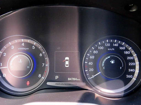 Hyundai Grandeur — photo 15