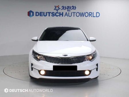 Kia K5 — photo 03