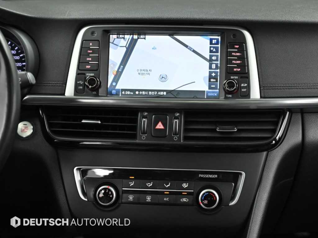 Kia K5 — photo 14