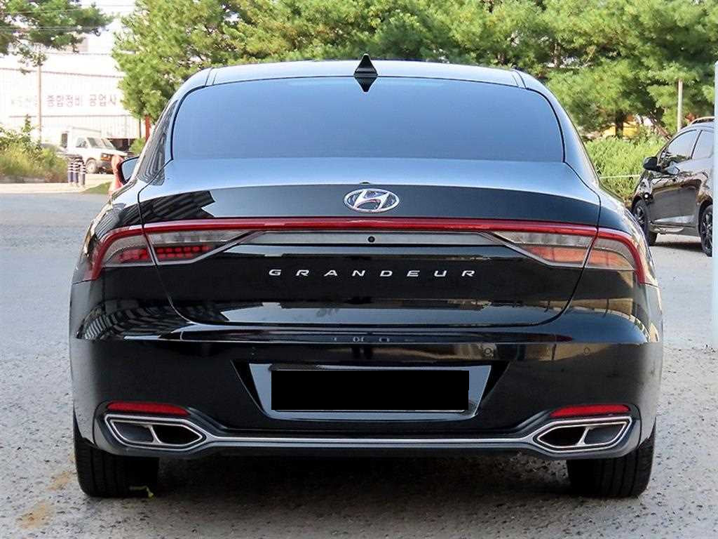 Hyundai Grandeur — photo 05