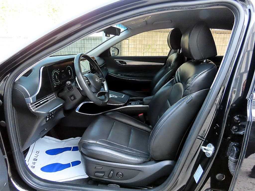 Hyundai Grandeur — photo 06