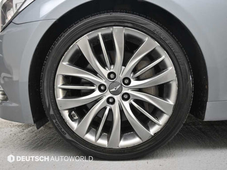 Hyundai Genesis — photo 05