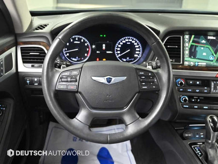 Hyundai Genesis — photo 13