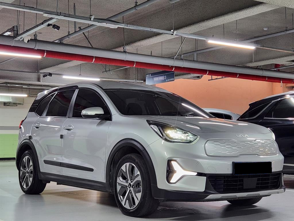Kia Niro — photo 02