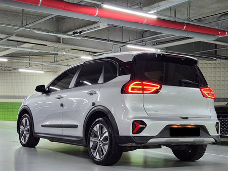 Kia Niro — photo 03