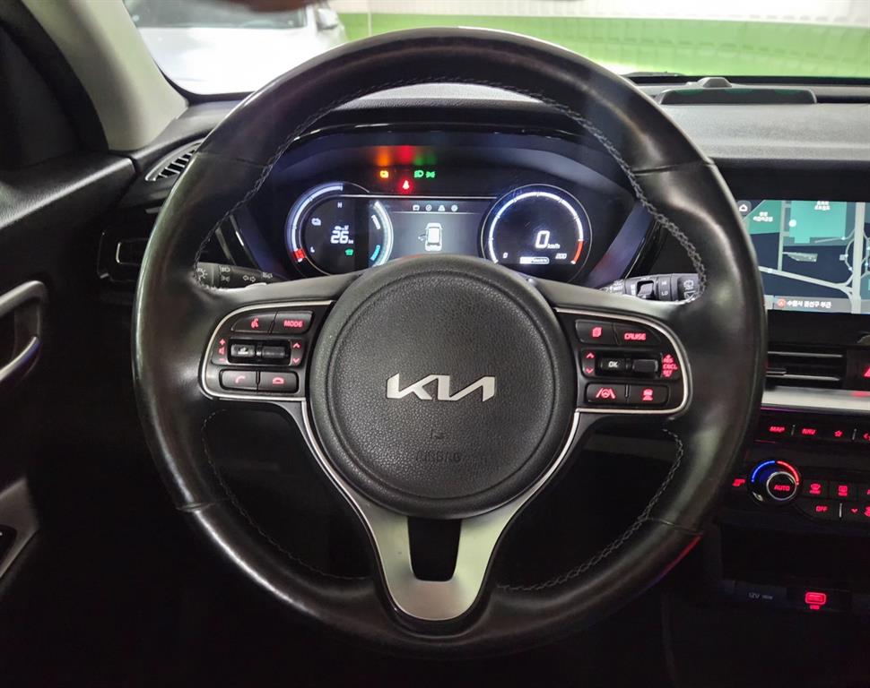 Kia Niro — photo 10