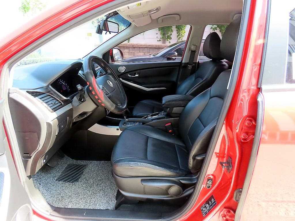 KGM KORANDO — photo 05