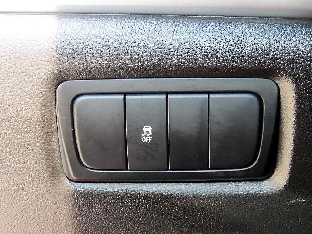 KGM KORANDO — photo 11