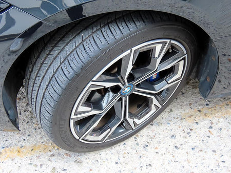 BMW i4 — photo 20