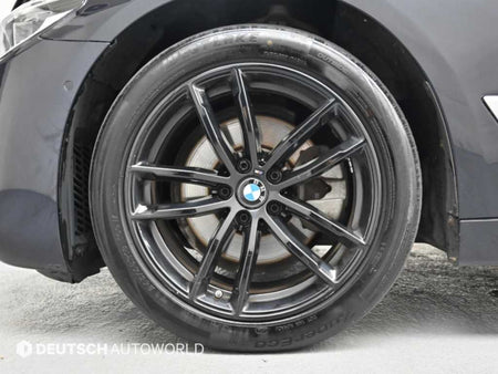 BMW 5-Series — photo 05