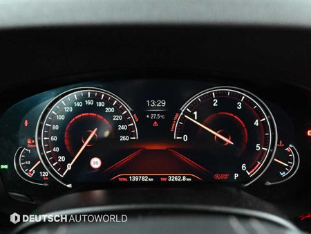 BMW 5-Series — photo 08