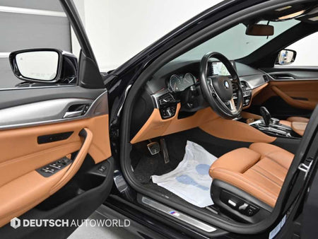 BMW 5-Series — photo 11