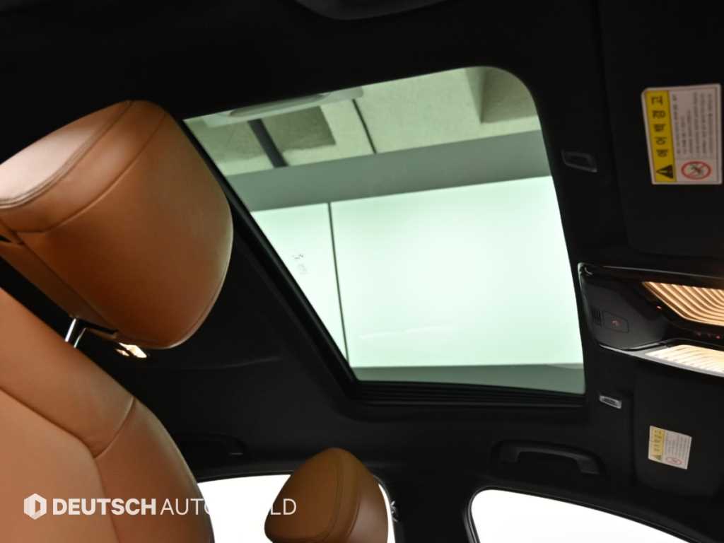 BMW 5-Series — photo 18