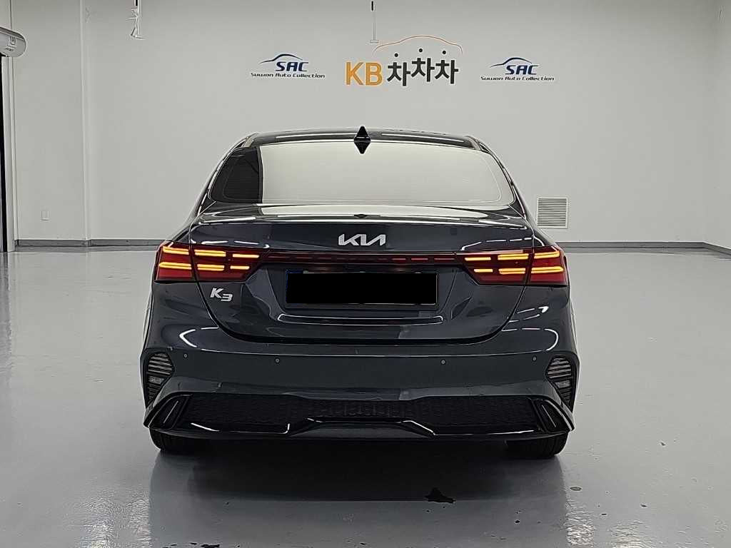 Kia K3 — photo 03