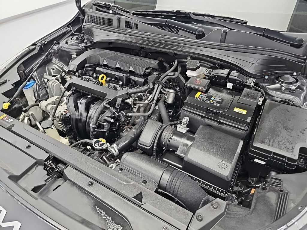 Kia K3 — photo 05