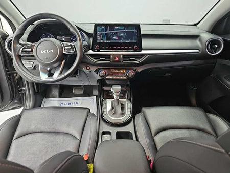 Kia K3 — photo 07