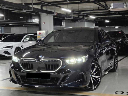 BMW 5-Series — photo 02