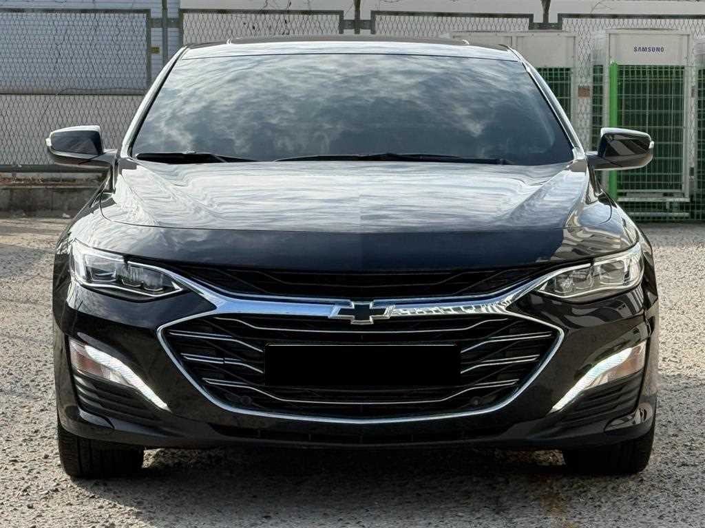 CHEVROLET Malibu — photo 01
