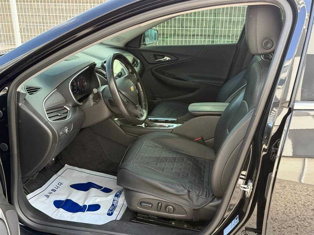 CHEVROLET Malibu — photo 05