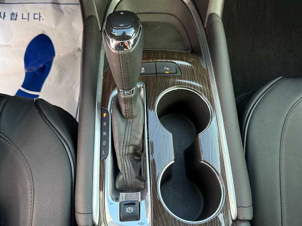 CHEVROLET Malibu — photo 10