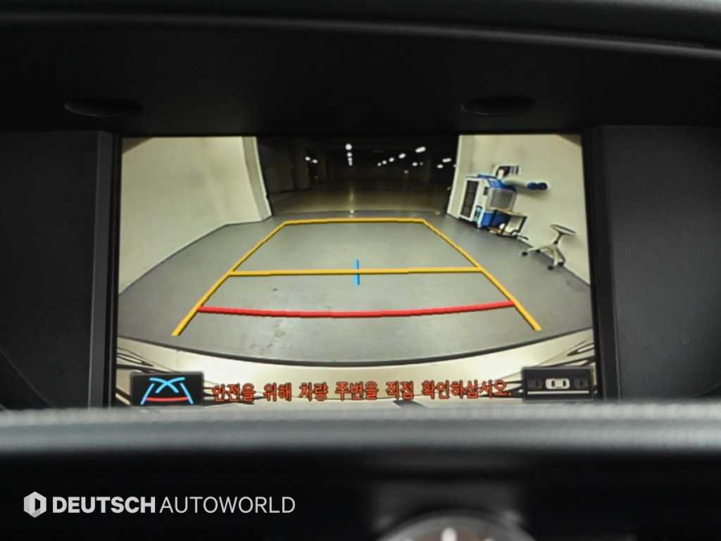 Lexus ES — photo 15