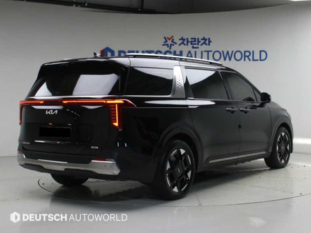 Kia Carnival — photo 02