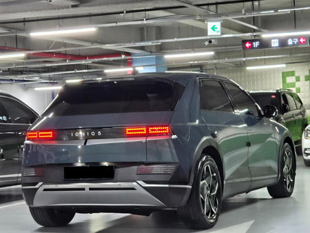 Hyundai Ioniq5 — photo 03