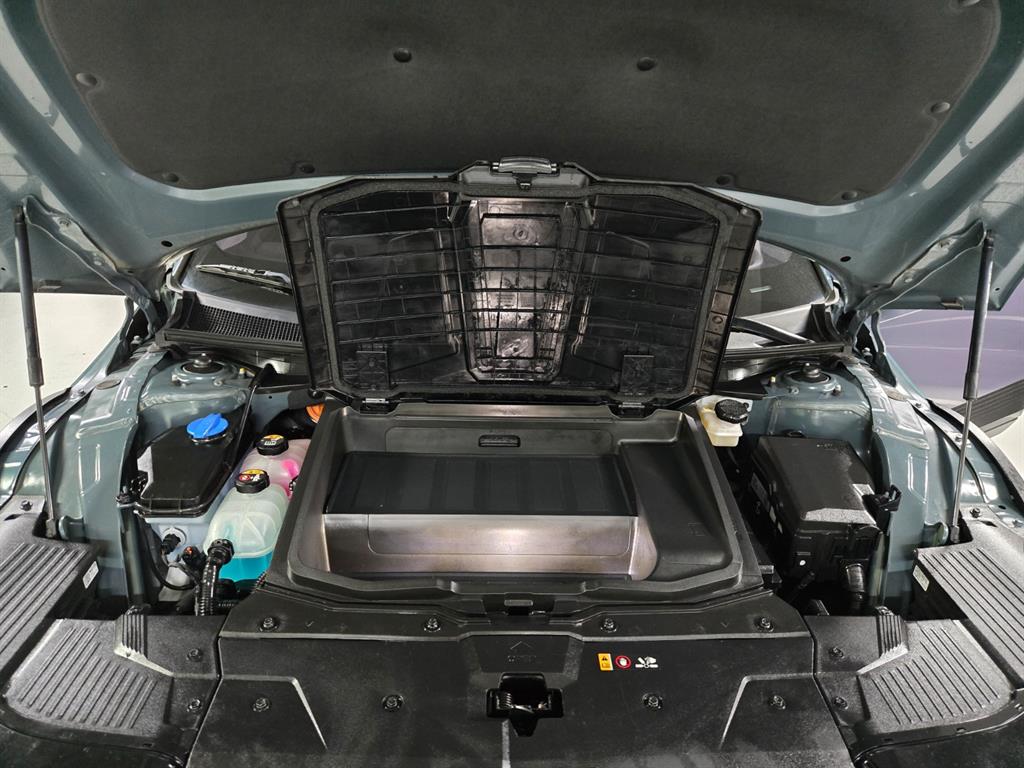 Hyundai Ioniq5 — photo 19